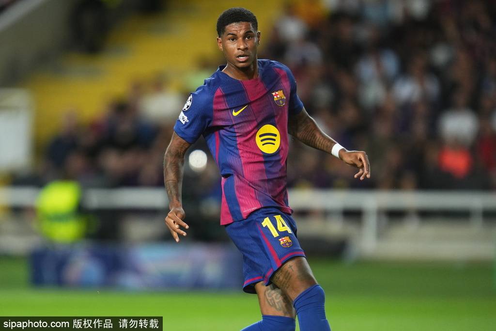 打脸曼联?拉什福德12场5球5助闪耀诺坎普 巴萨要买断?