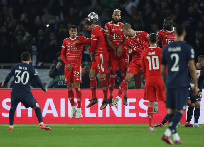 周六018 德甲 门兴格拉德巴赫VS拜仁慕尼黑,比分预测